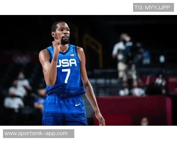 杜兰特呼吁队友主动创造机会不要总是依赖传球给他